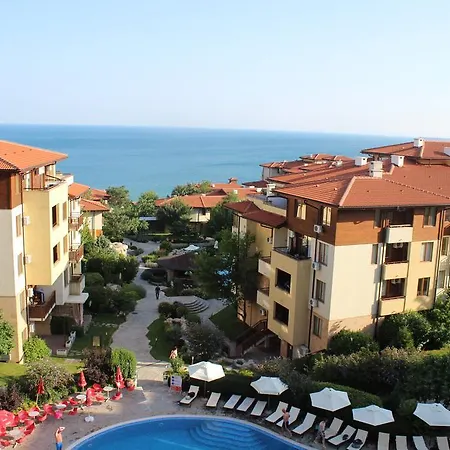 Apartment 2-bedroom In Garden Of Eden